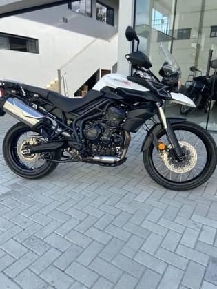 TRIUMPH TIGER 800XC 